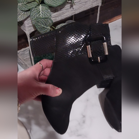 Karen Scott boots for women size 8 - Picture 3 of 6